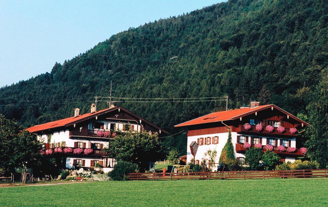 Gaestehaus Koyerbauer Boardinghouse Aschau im Chiemgau Exterior photo